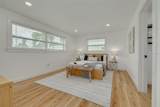 60 Kipling Plaza - Photo 17