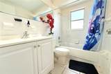 7904 Judith Crescent - Photo 17