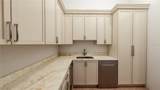 513 Davis Boulevard - Photo 8