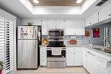 801 Oak Park Place - Photo 16