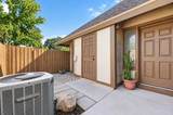 810 Hunters Court - Photo 5