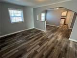 11 7TH Avenue - Photo 3
