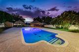 1215 Robin Road - Photo 38