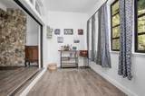 2709 Tamarind Drive - Photo 3