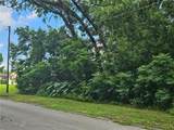  Carpenter Avenue - Photo 2