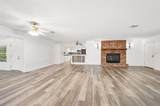 1534 Center Street - Photo 4