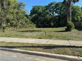 536 Hubbard Avenue - Photo 2