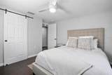 1402 Voorhis Avenue - Photo 19