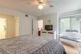 961 Lakewood Terrace - Photo 22
