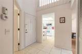 961 Lakewood Terrace - Photo 8