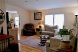 8031 Homestead Avenue - Photo 3