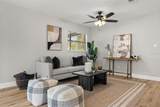 109 Exeter Avenue - Photo 14