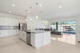 6200 Fallsgrove Lane - Photo 13
