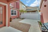 202 Woodhouse Lane - Photo 34