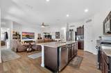 1019 Landing Lane - Photo 19