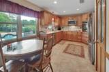1149 Collins Avenue - Photo 15