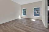 558 Wallace Street - Photo 12