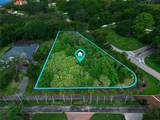 000 Lakeshore Pointe Boulevard - Photo 10