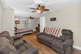 2512 Pine Tree Drive - Photo 11