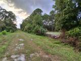 334 Redwood Boulevard - Photo 1
