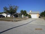 1110 Grand Boulevard - Photo 2