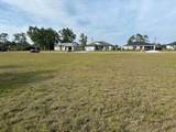 25261 Doredo Drive - Photo 4