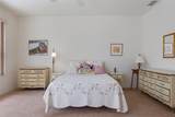 370 Barclay Court - Photo 12