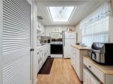 861 Maple Court - Photo 11