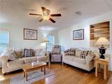 10033 Wellington Avenue - Photo 20