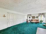 6823 Oak Hill Drive - Photo 14