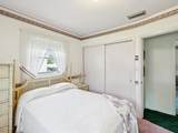 6823 Oak Hill Drive - Photo 23