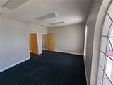 11031 Spring Hill Drive - Photo 9