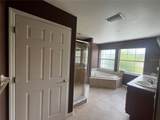 930 Woodbridge Ct - Photo 19
