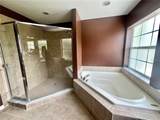 930 Woodbridge Ct - Photo 4