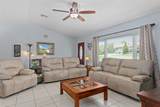 1703 Grove Manor Boulevard - Photo 4