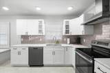 10001 Yacht Club Drive - Photo 18