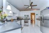 6911 Oakcrest Way - Photo 15
