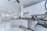 6911 Oakcrest Way - Photo 18