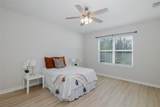 17911 Turning Leaf Circle - Photo 18
