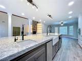 10655 Lakeview Drive - Photo 18
