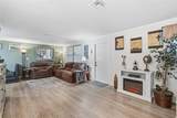 9381 Rosa Street - Photo 3