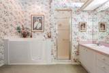 9525 Springmeadow Drive - Photo 19