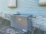 10321 Marinette Avenue - Photo 39