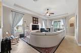 2732 Devonoak Boulevard - Photo 9