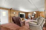 10220 Wellington Avenue - Photo 10