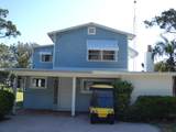 2215 Hunt Point - Photo 1