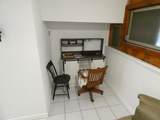 2215 Hunt Point - Photo 27