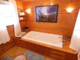 2215 Hunt Point - Photo 34