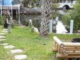 2215 Hunt Point - Photo 38