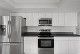 19804 Hiawatha Road - Photo 18